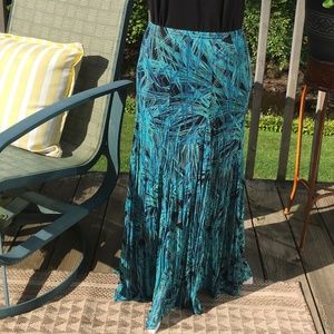 Rafael fit and flare maxi skirt size S with permanent pleats